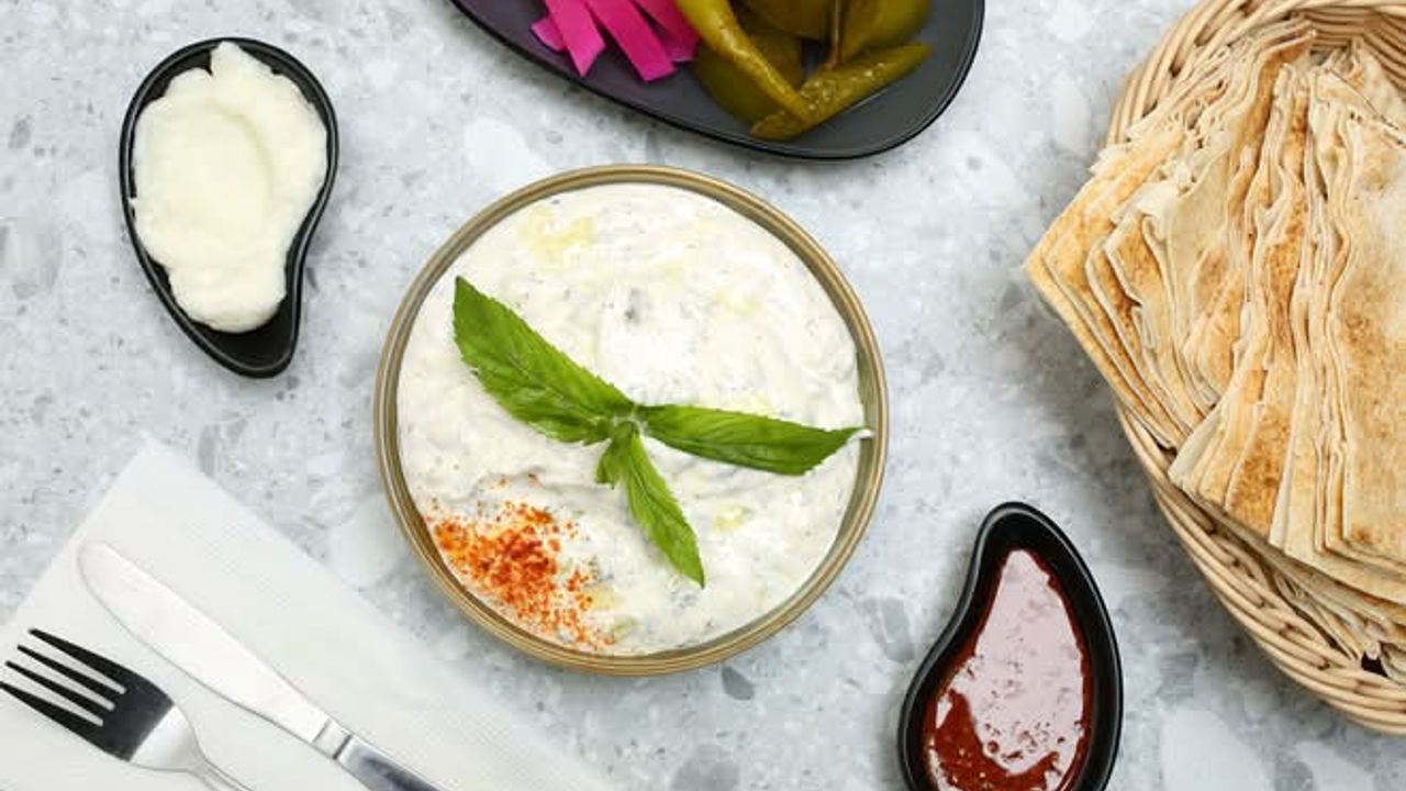 Small Yogurt W/Cucumber