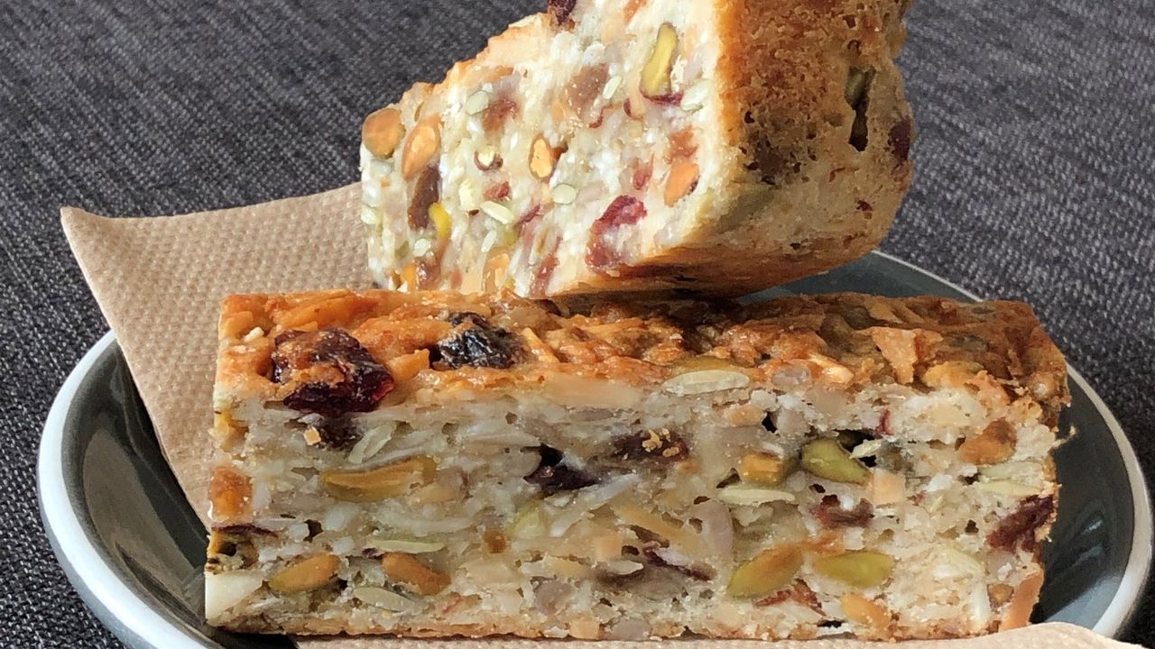 Coconut Pistachio Bar