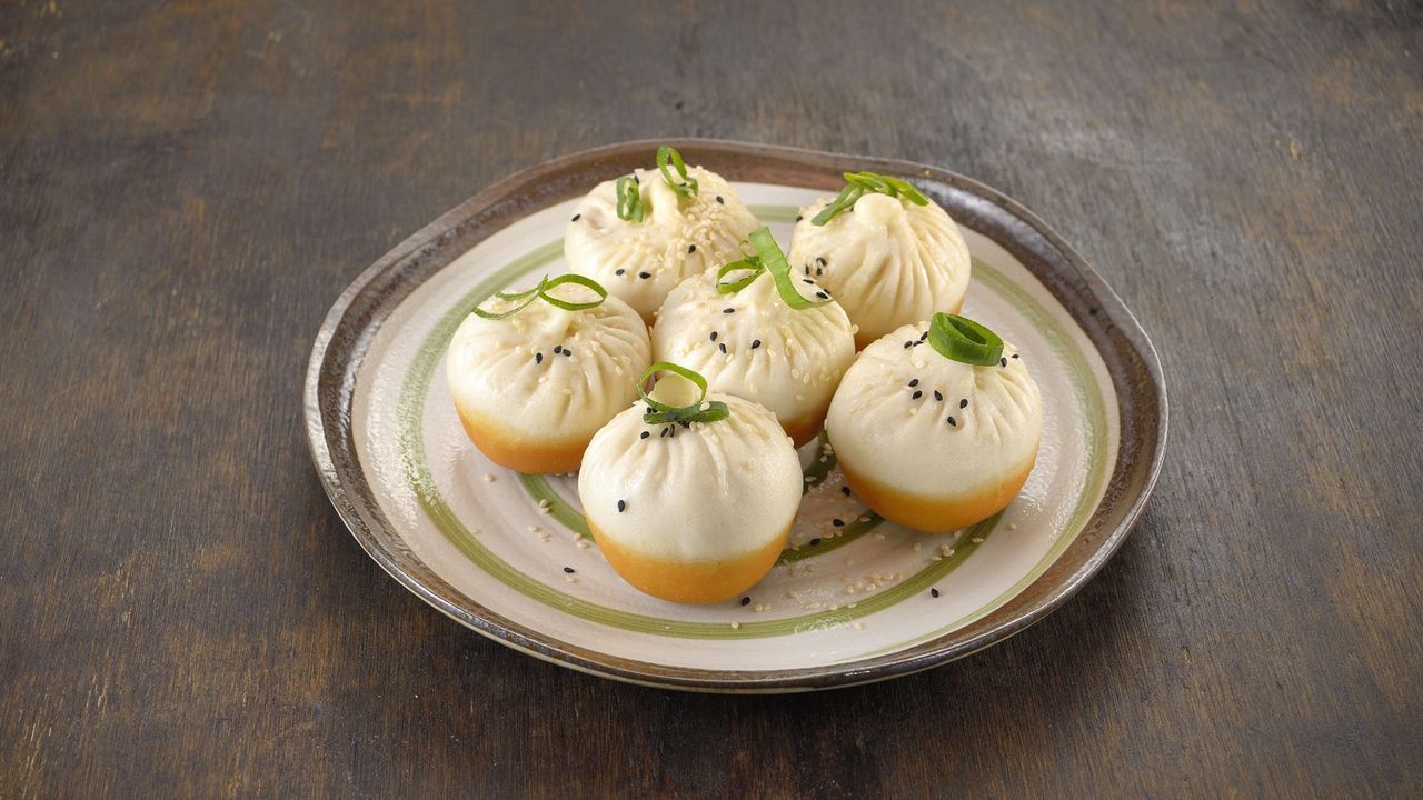 117 Pan Fried Pork Buns (6pc)