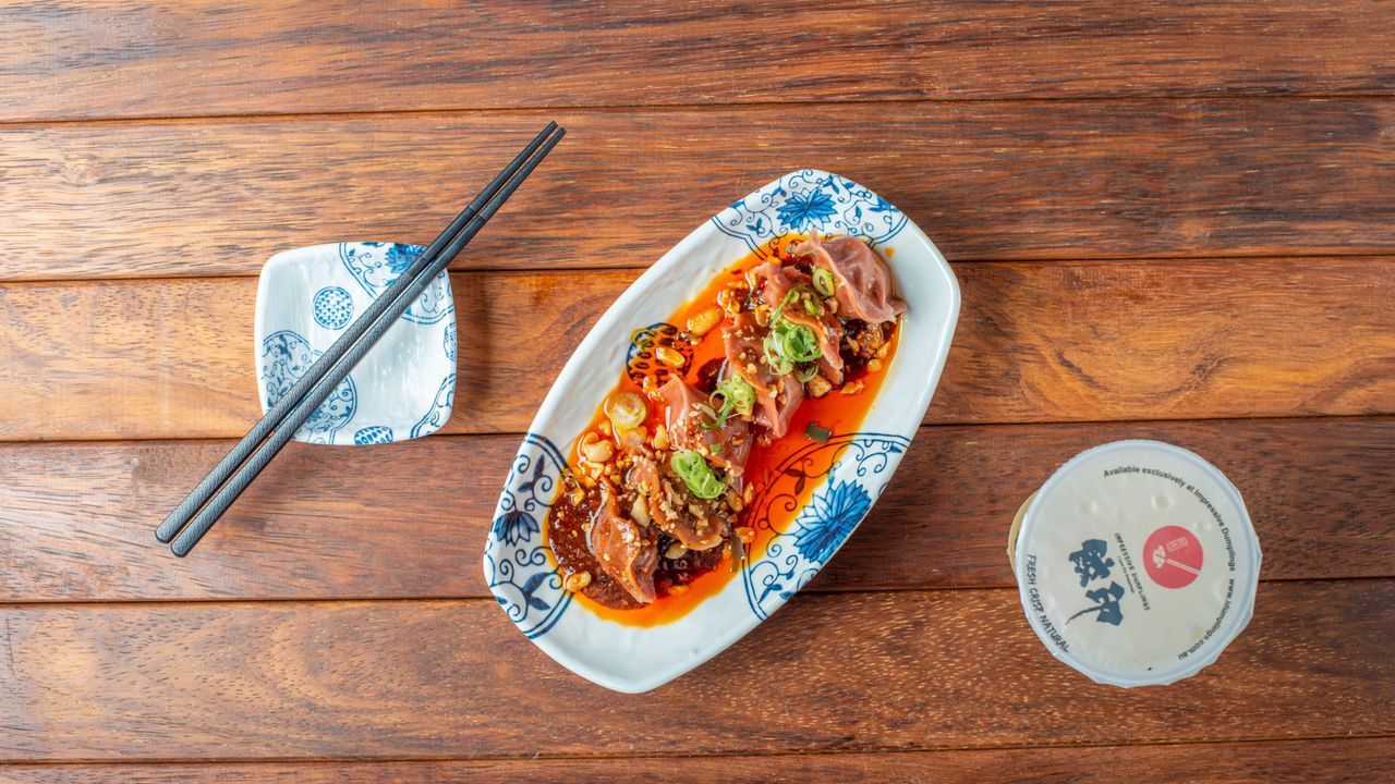 Lee's Spicy Dressing Beef Onion Dumplings (12p)