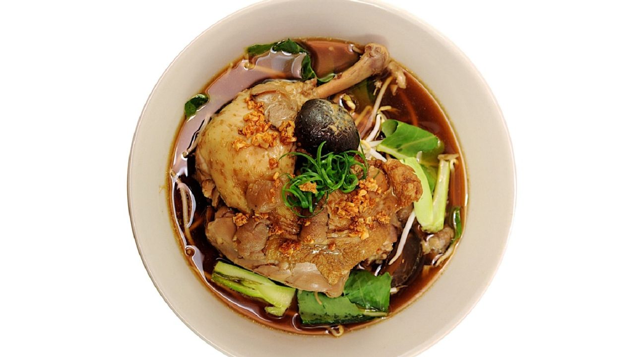 Noodle Soup with Chicken in Thai Style