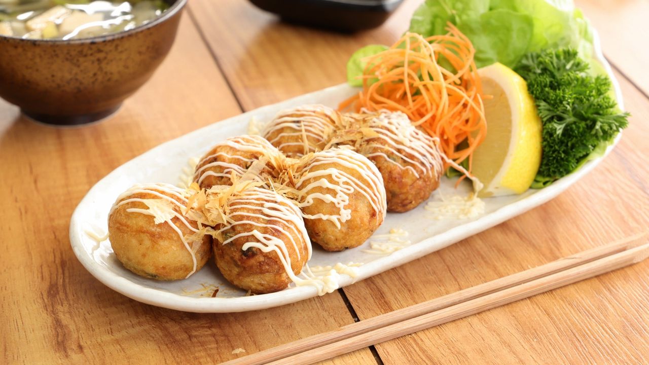 Takoyaki (6 Pieces)