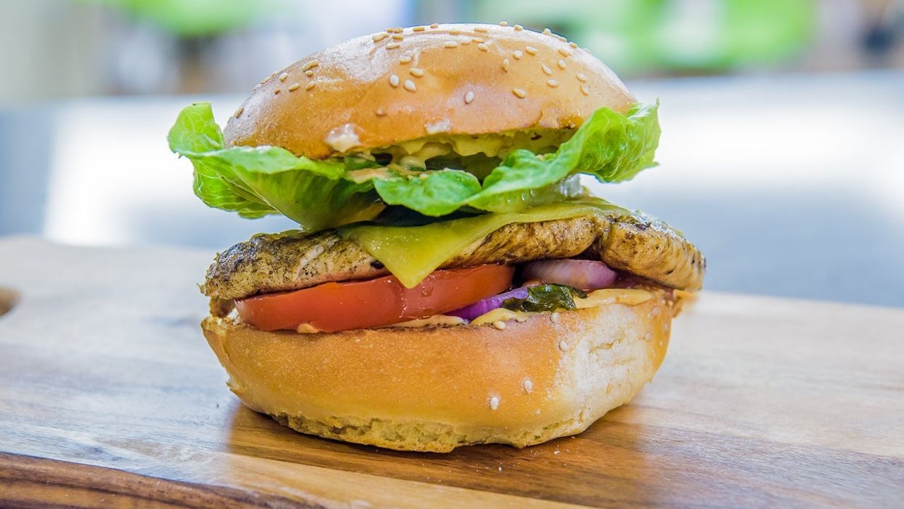 Chipotle Chicken Burger