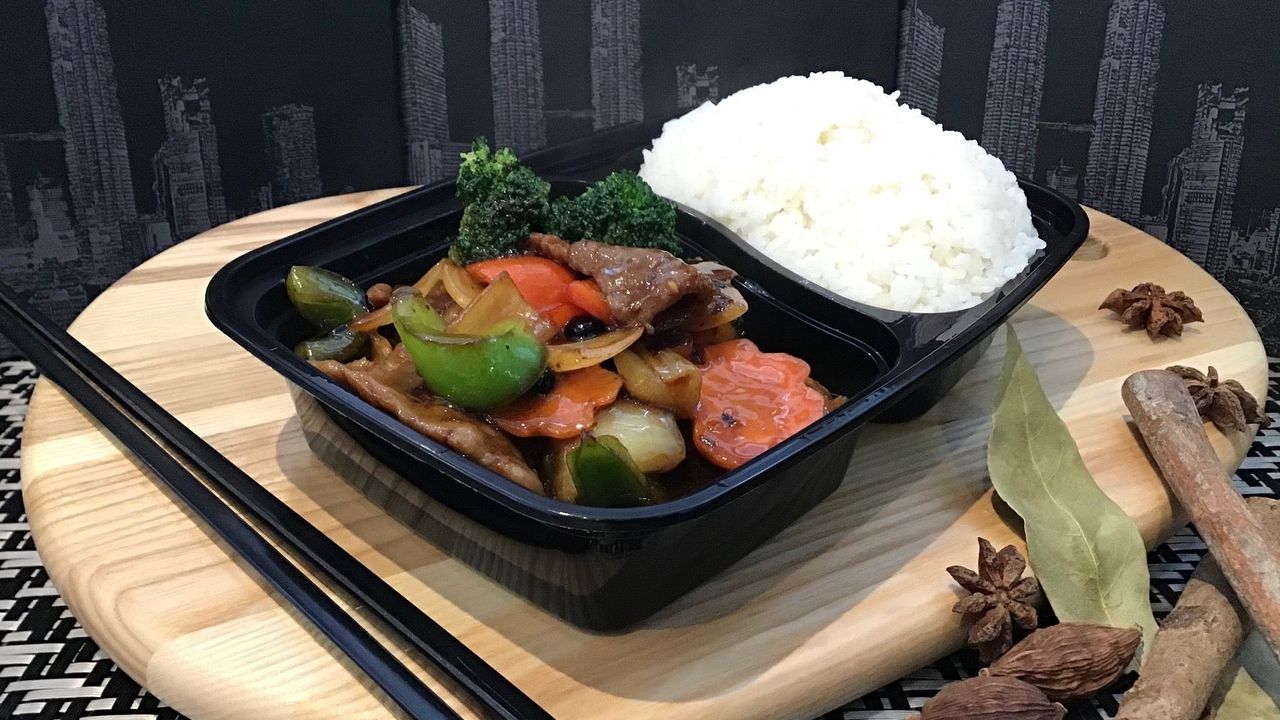 Beef in Black Bean Sauce with Rice