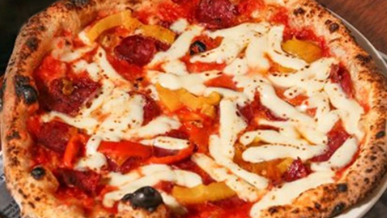 Zingara (Hot Pizza)