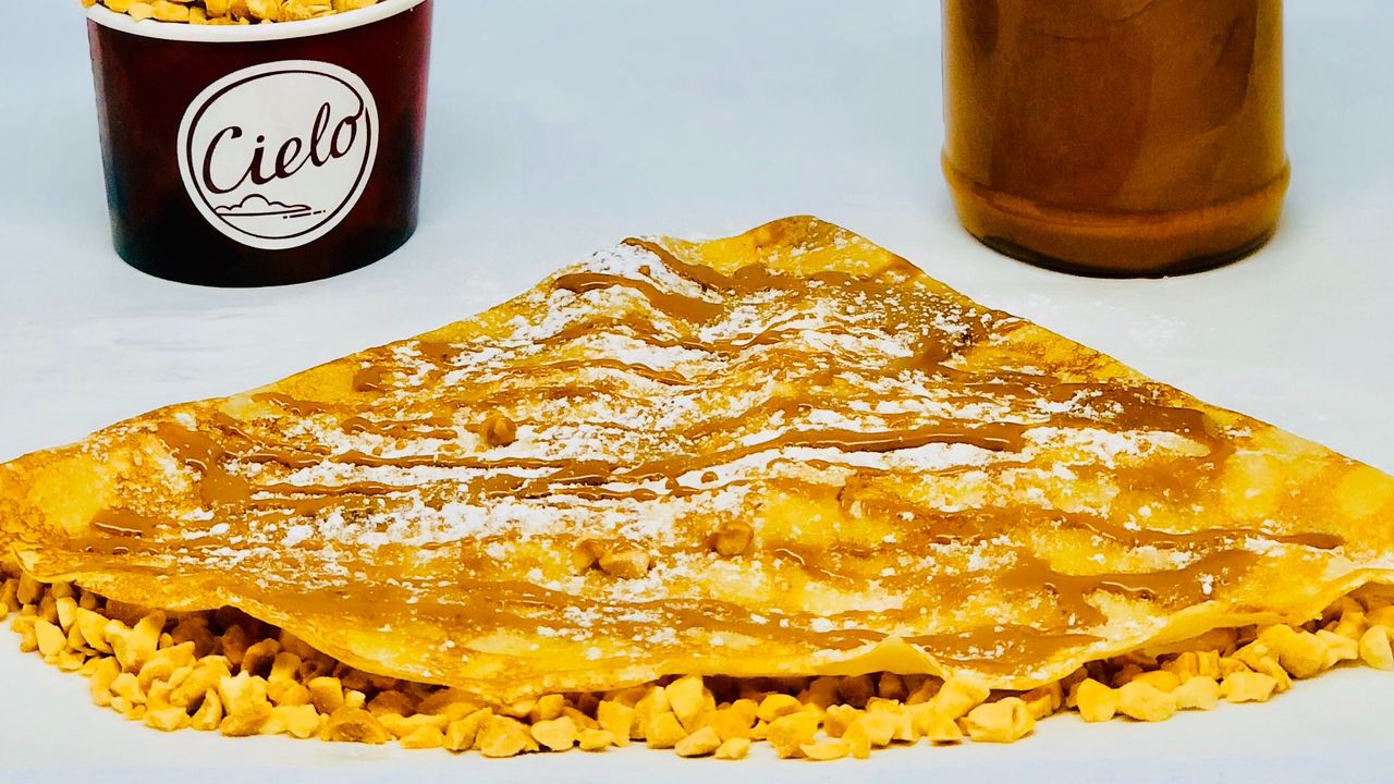 Nuts & Caramel Crepe