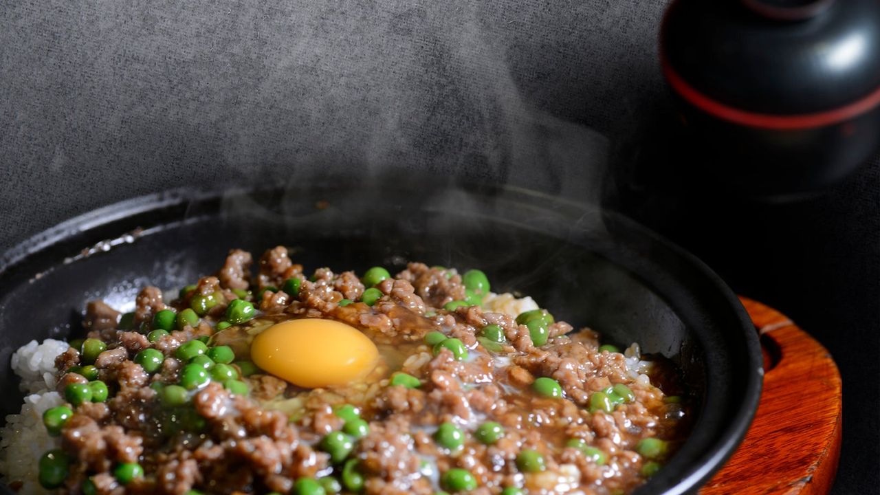 R20 Tamago Kake Gohan 窝蛋饭