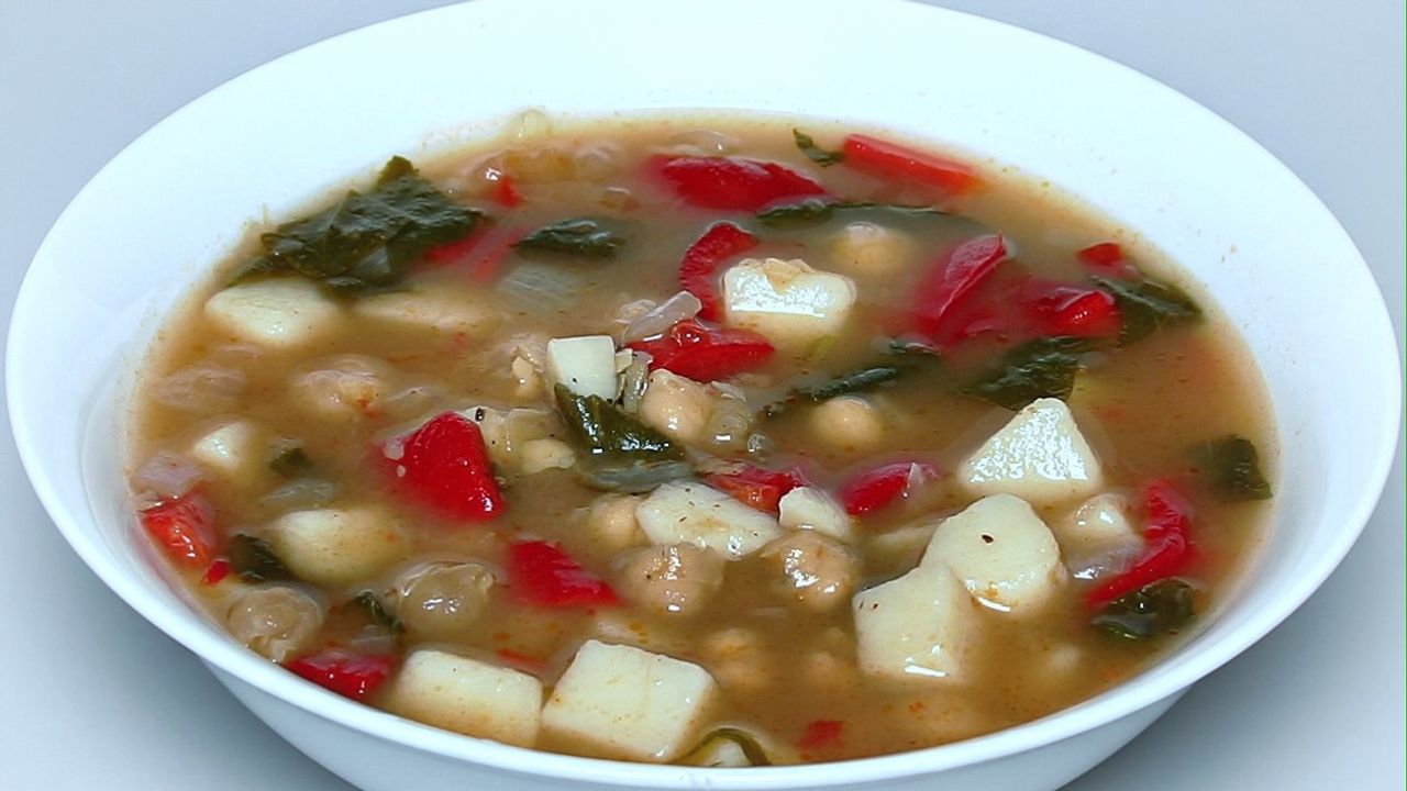 Moroccan Chickpea Soup