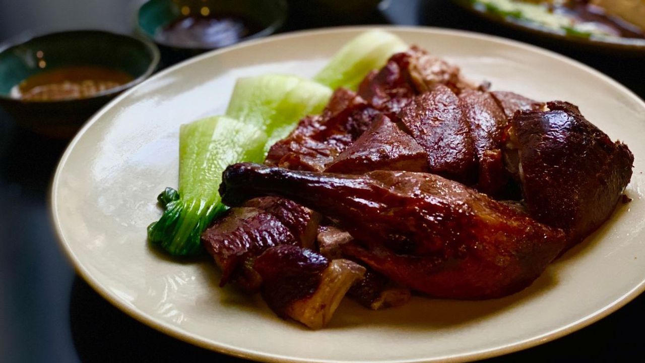 Full Wood Smoked Cantonese Duck