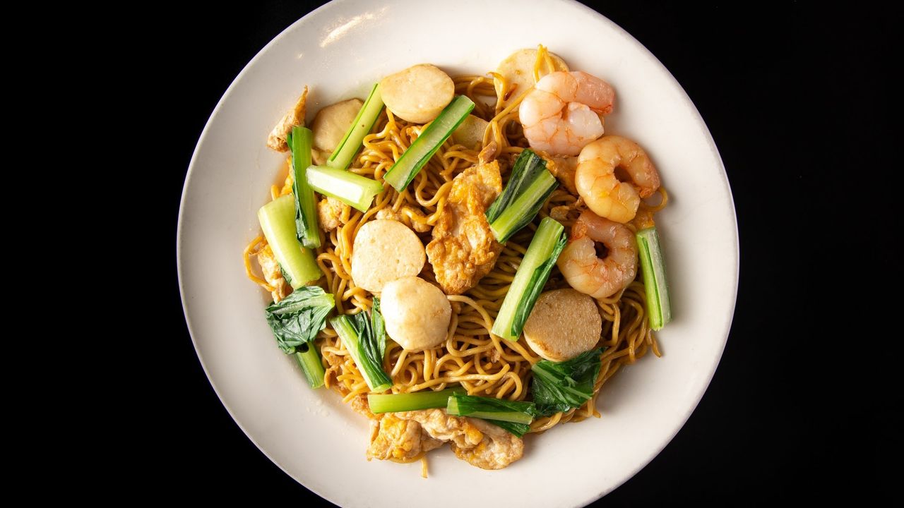 Bakmi Goreng Seafood (Fried Noodle Seafood)