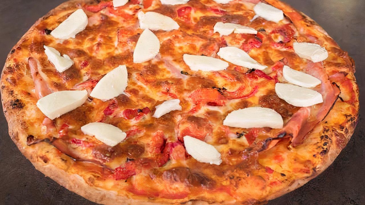 Platinum Gold Pizza (LARGE)