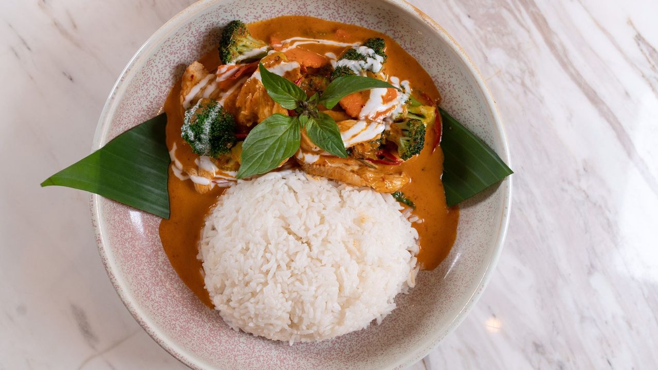 Red Curry Chicken