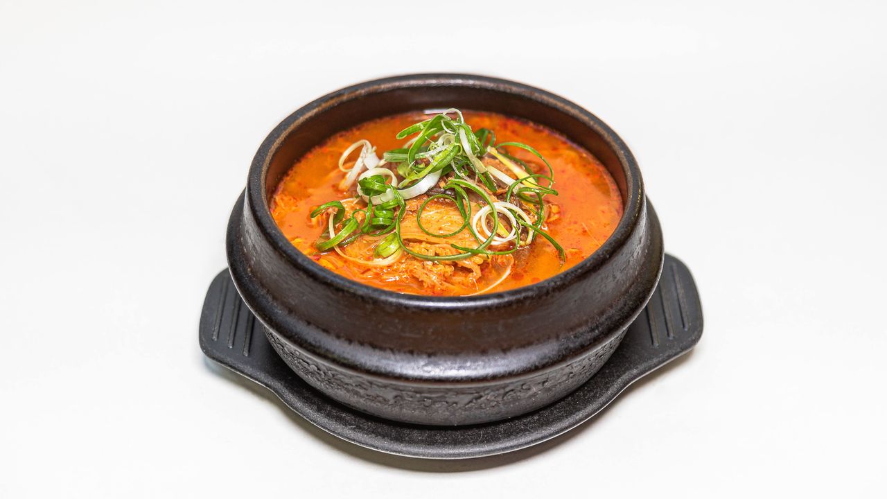 15. Yuk Gae Jang