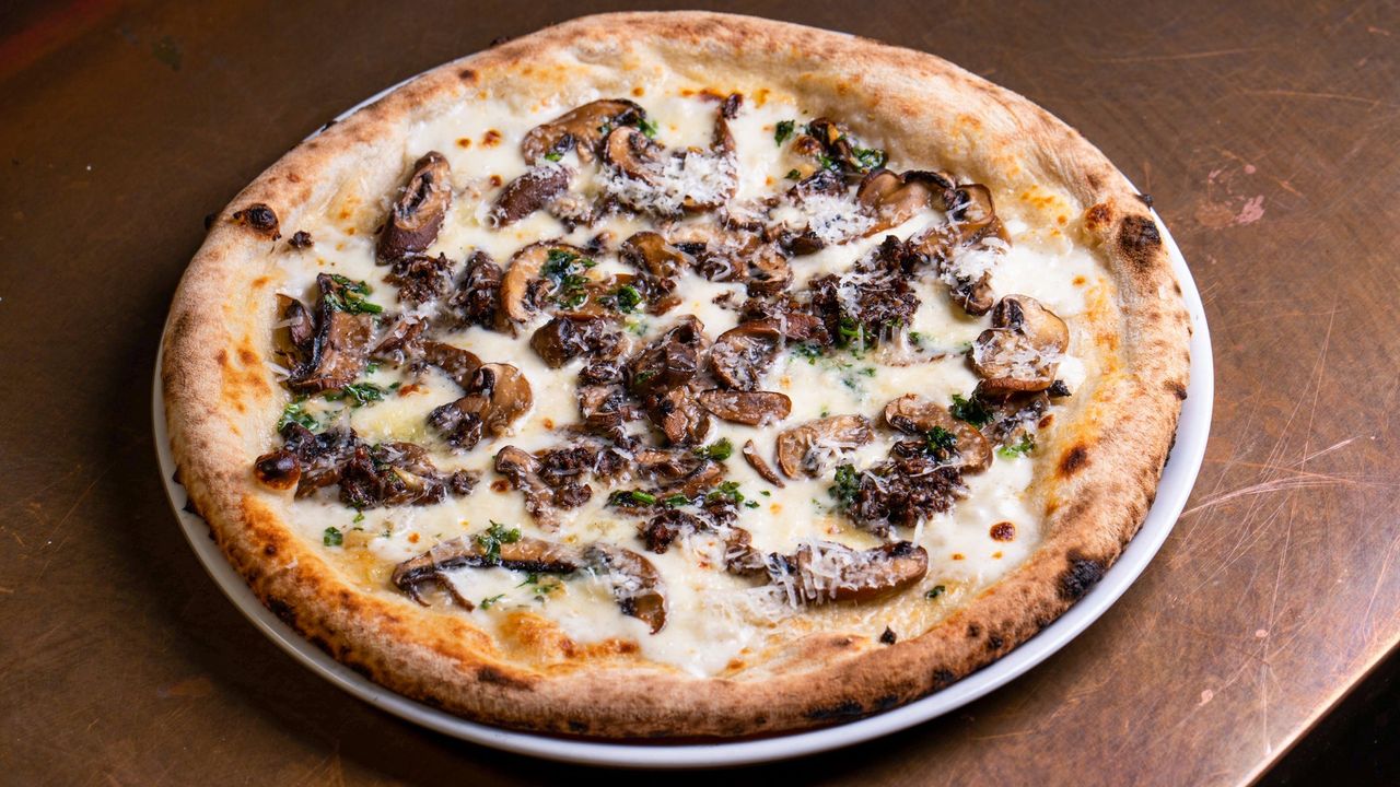 Funghi Pizza