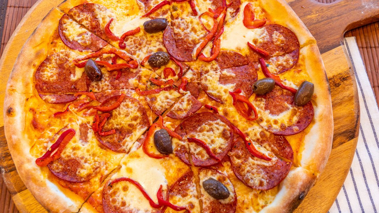 Salumi (Mexicana) Pizza