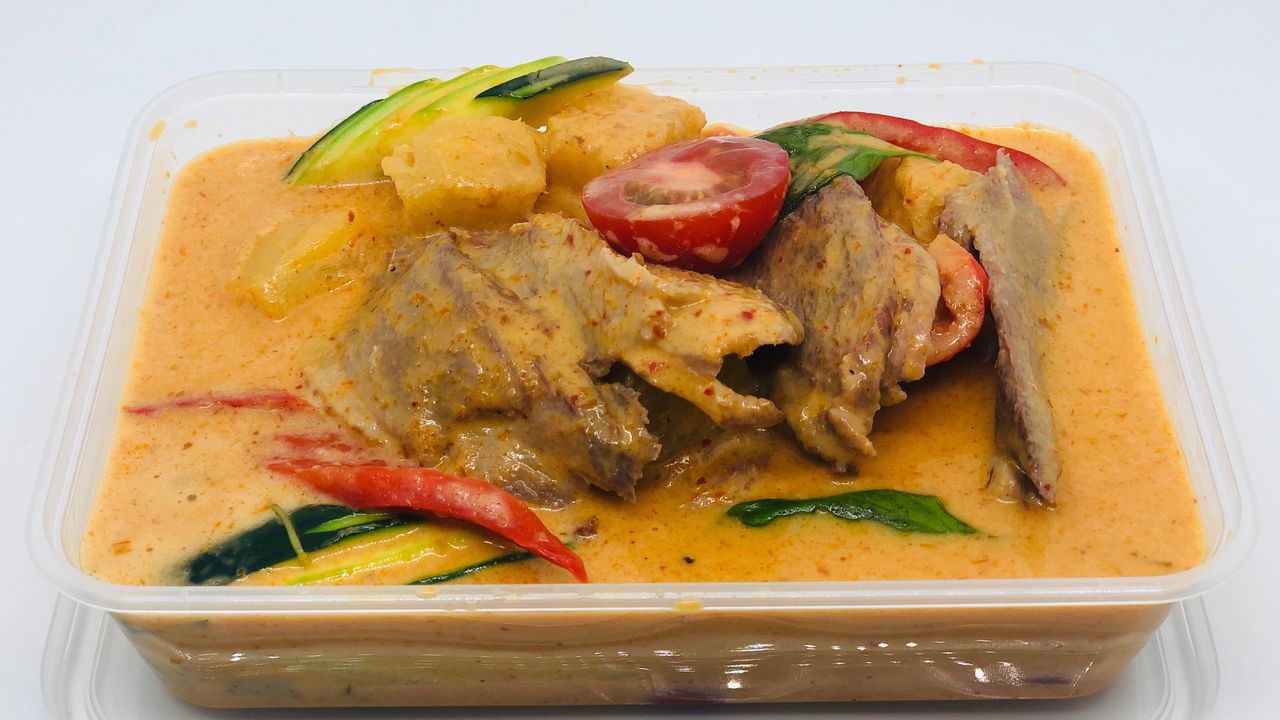 Kaeng Ped Bet Yang
