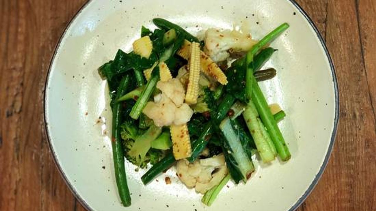 Steamed Vegetables with Sesame and garlic sauce