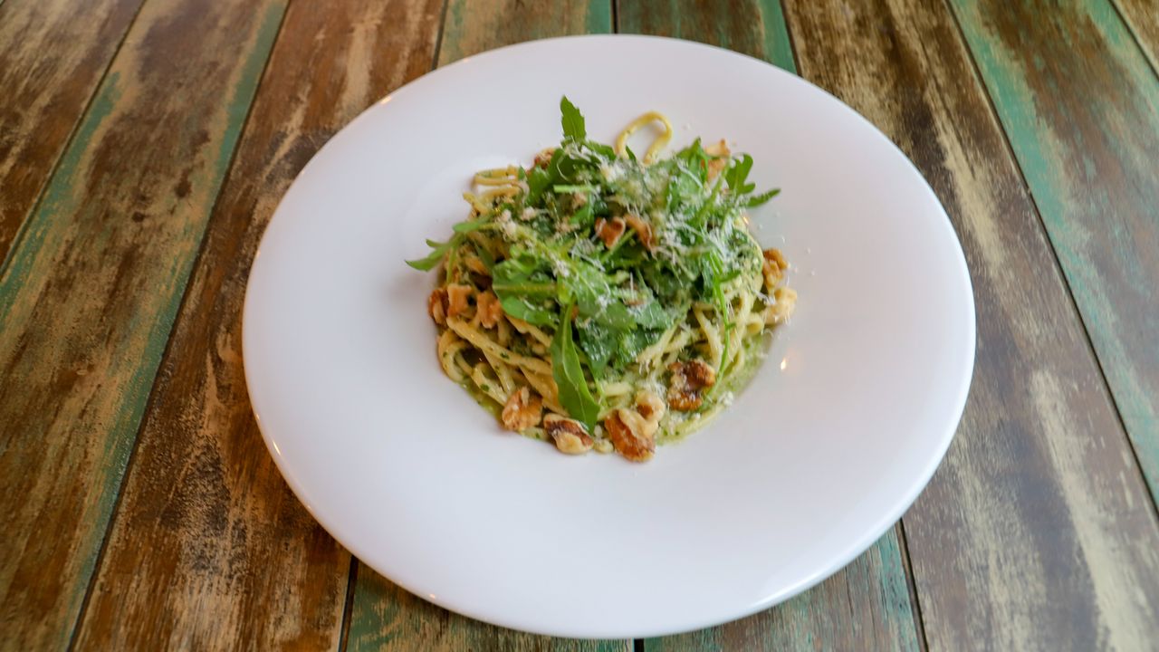 Linguine Pesto (V)
