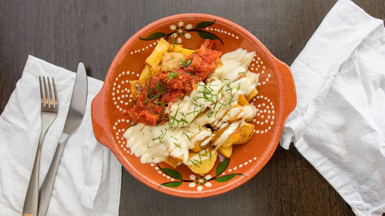 Patata Bravas con Alioli