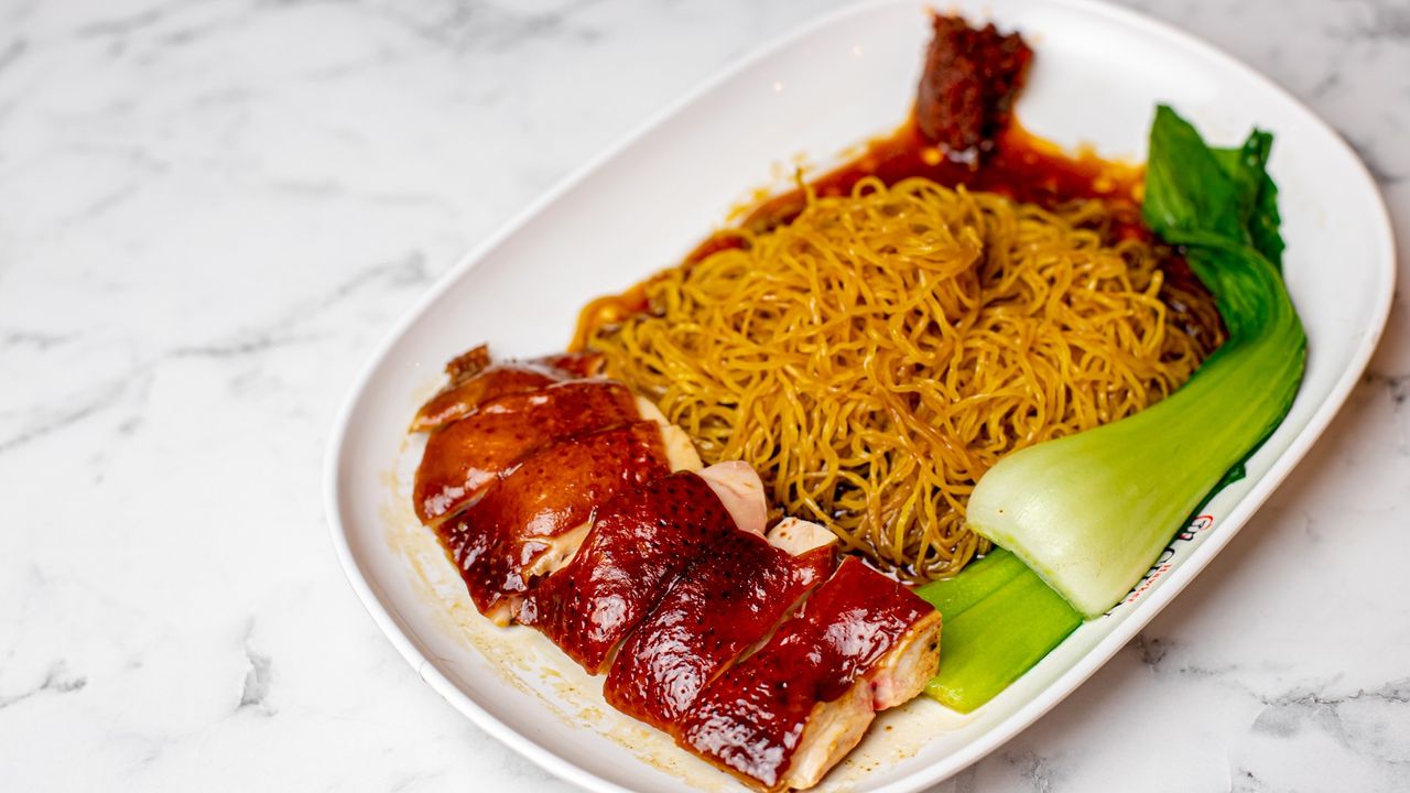Soya Sauce Chicken Noodles