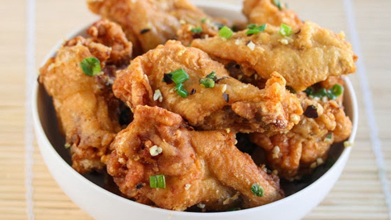 Spicy Salt and Chilli Chicken wings