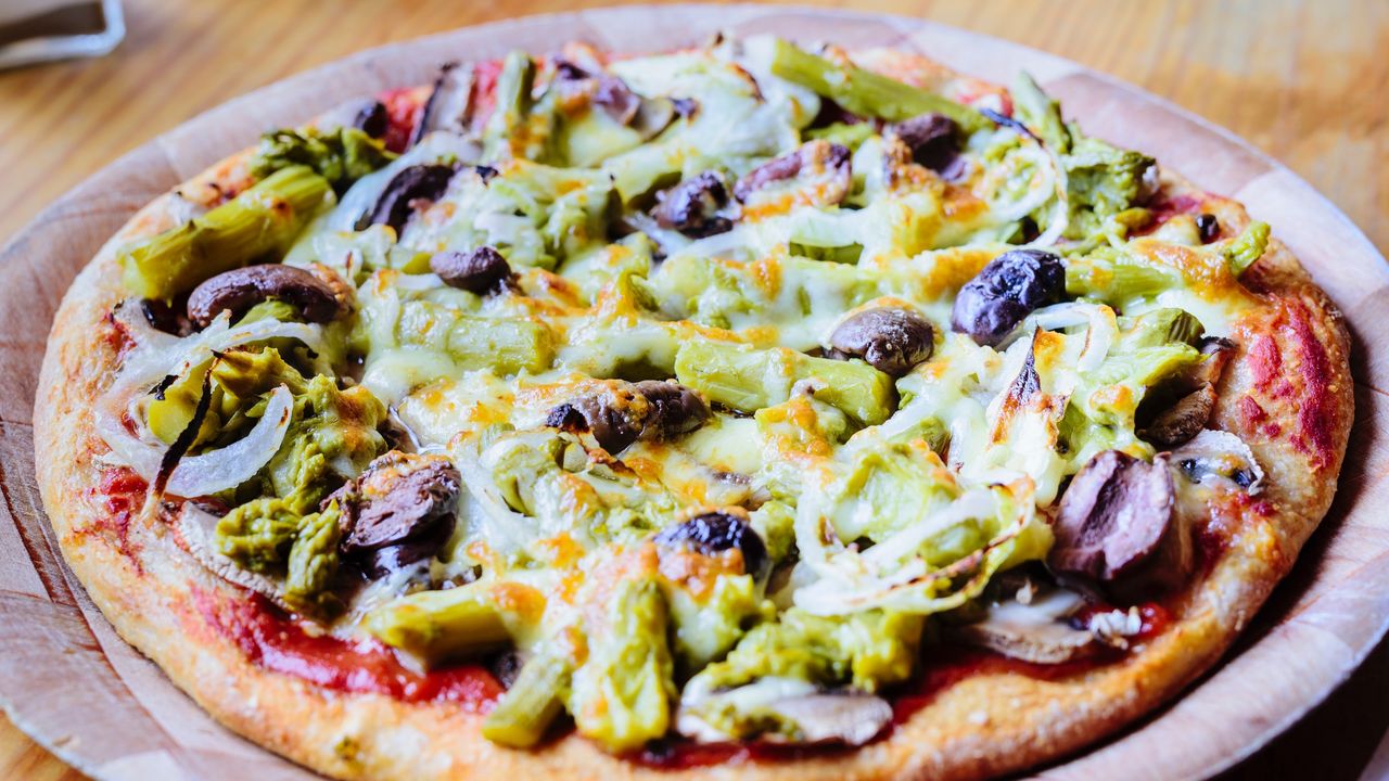 Asparagus Pizza