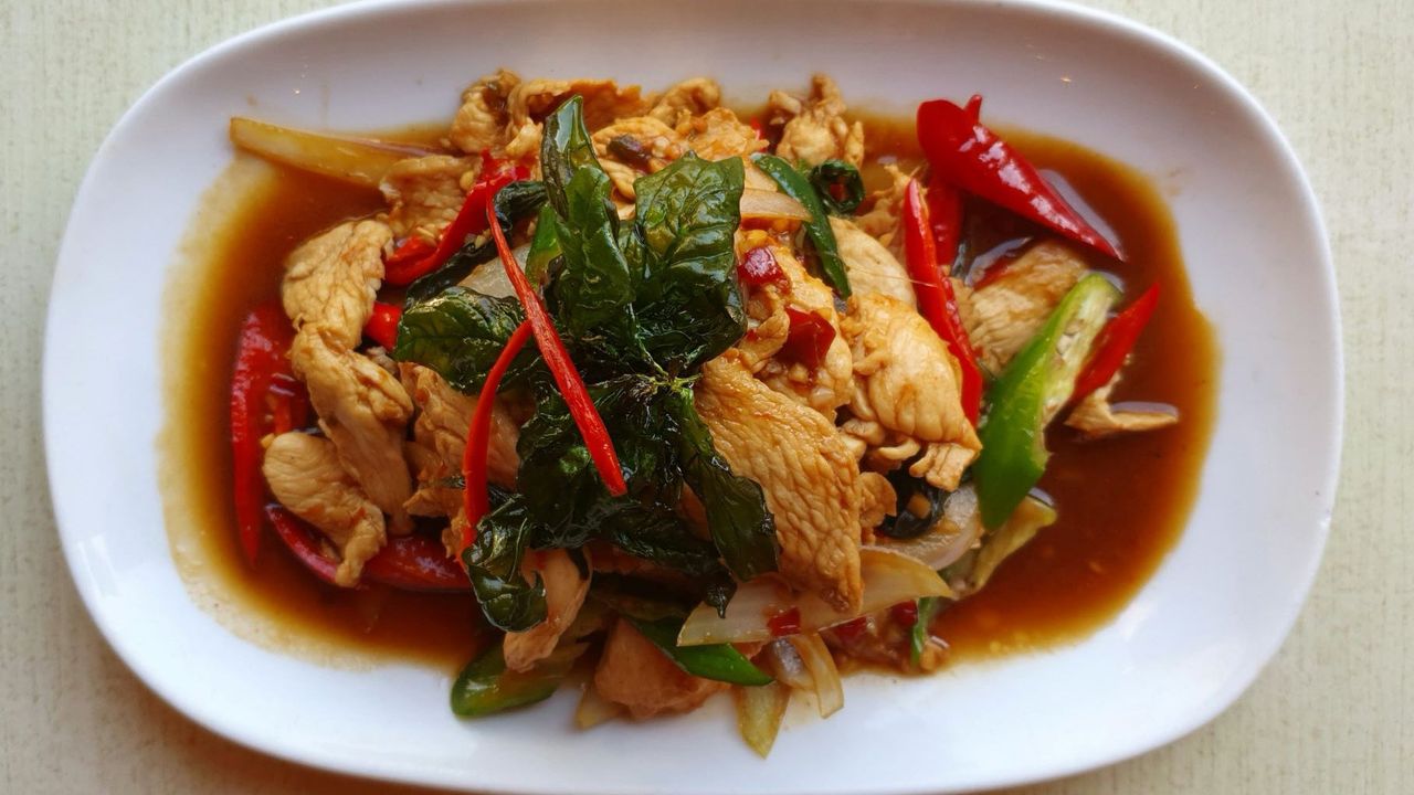 Stir Fried Chilli and Basil (Pad Kra Pow)