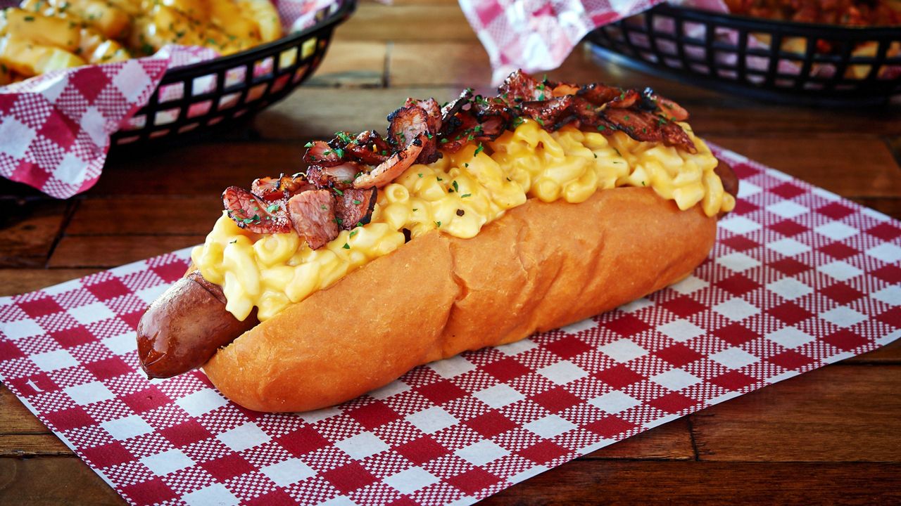 Mac & Cheese Hot Dog