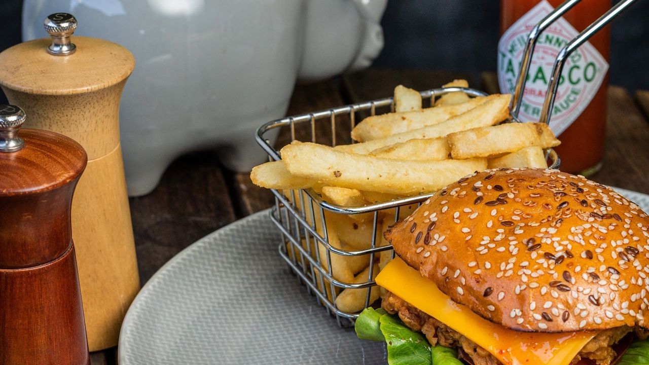 Buttermilk Fried Chicken Burger