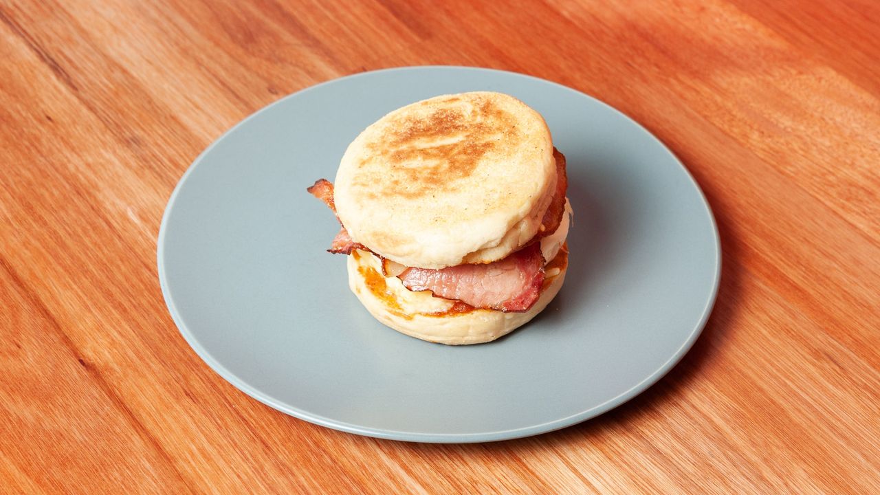 Jumbo Home-made English Muffin