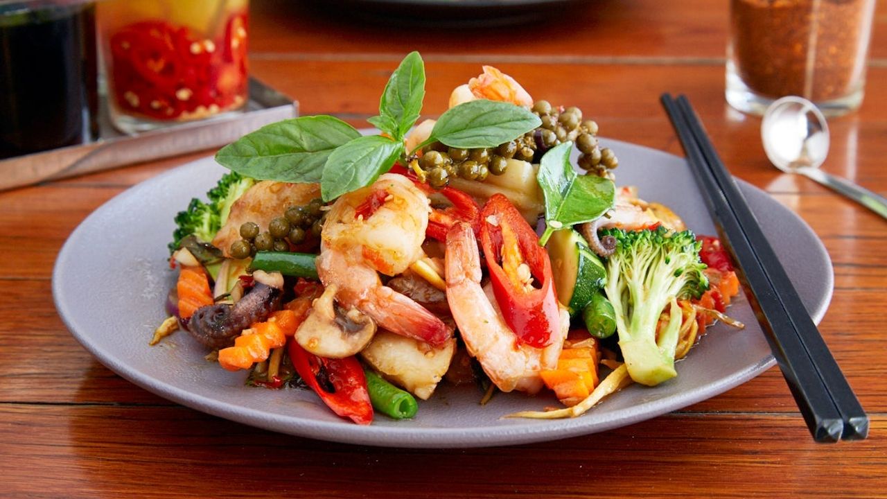 Pad Cha Sauce (Hot)