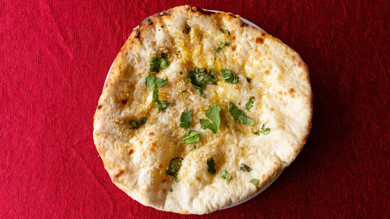 Garlic & Cheese Naan