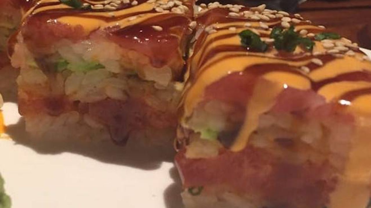 Tuna Cake (4 pcs)