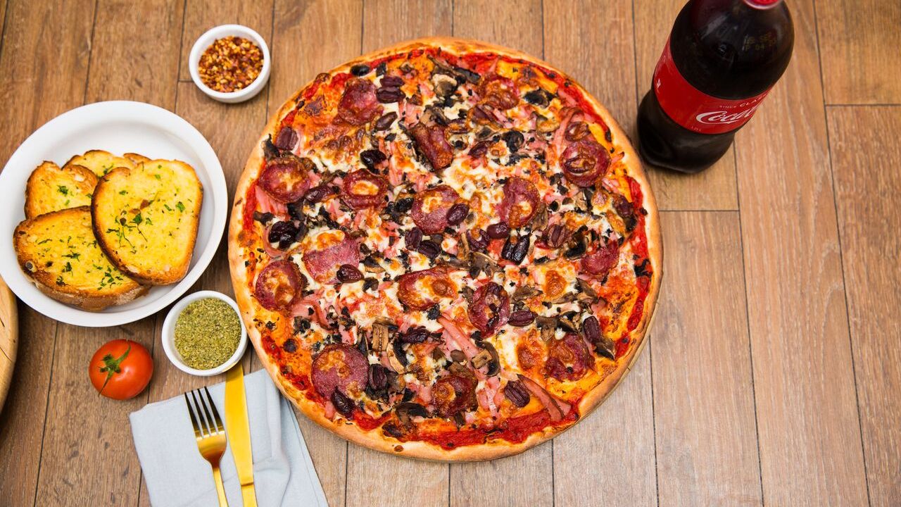 Sixteen Inch Pizza Combo