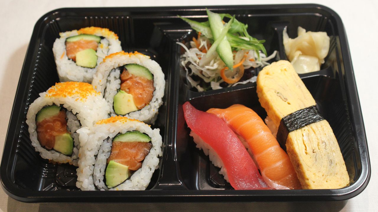 Sushi + Rolls Bento