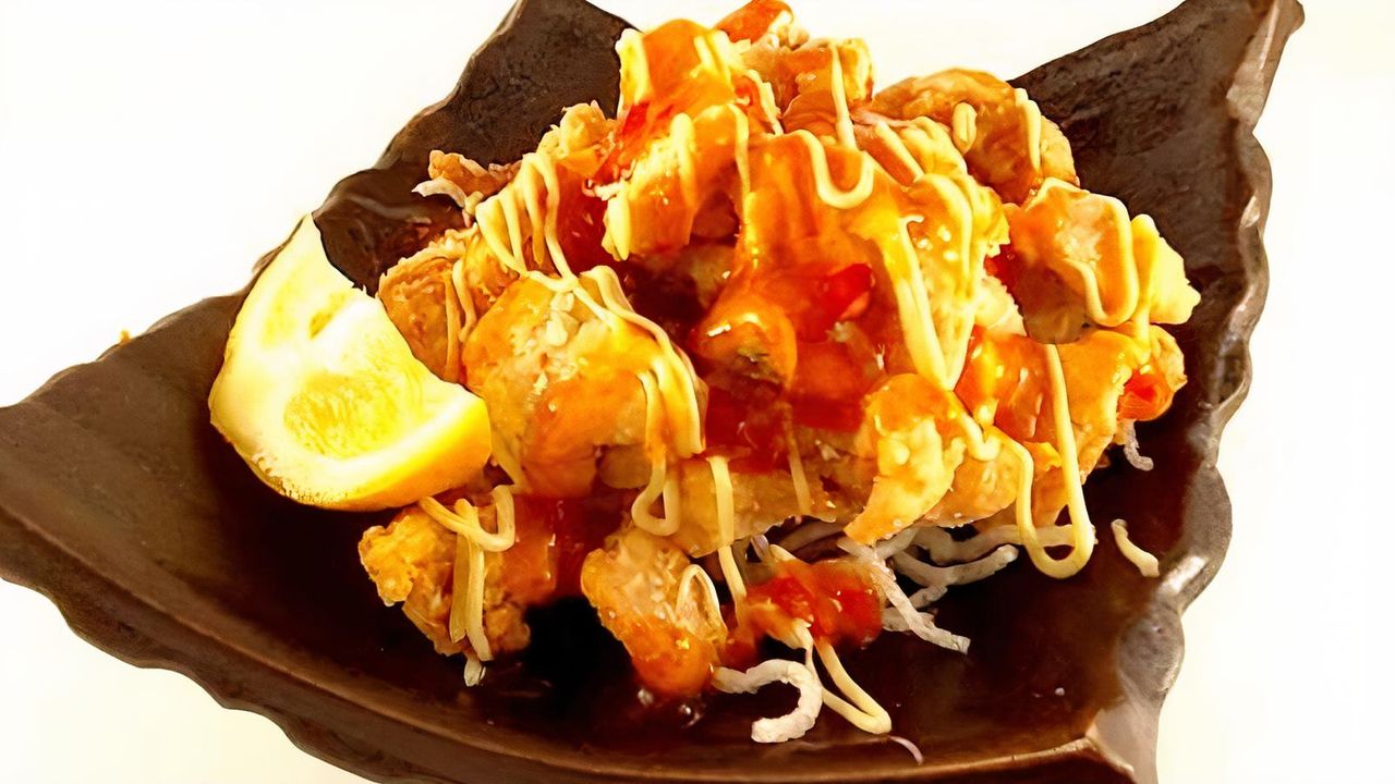 Fried Chicken with Mayo & Sweet Chilli