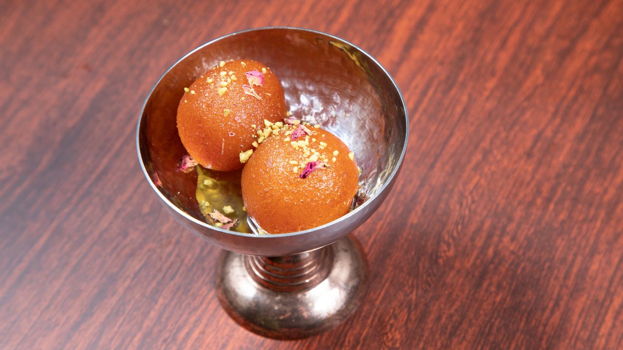 Gulab Jamun (2 pcs)
