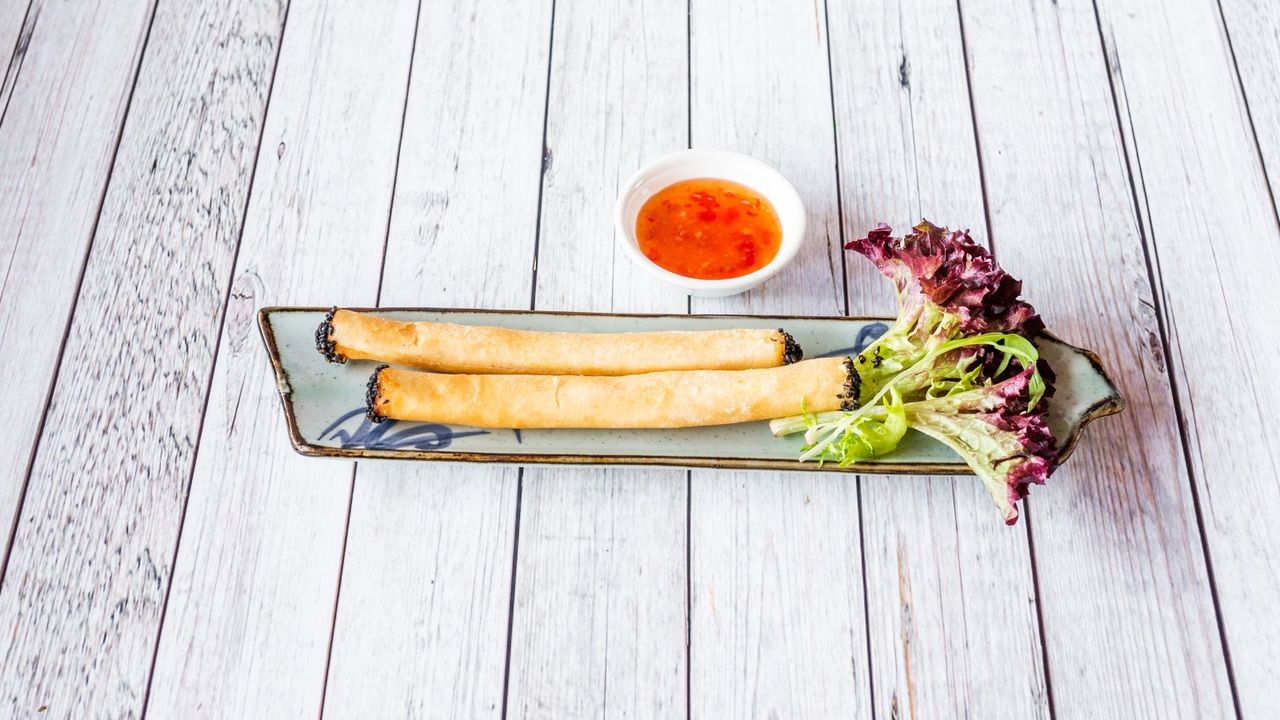 Tann's Seafood Spring Rolls (2 Pieces)