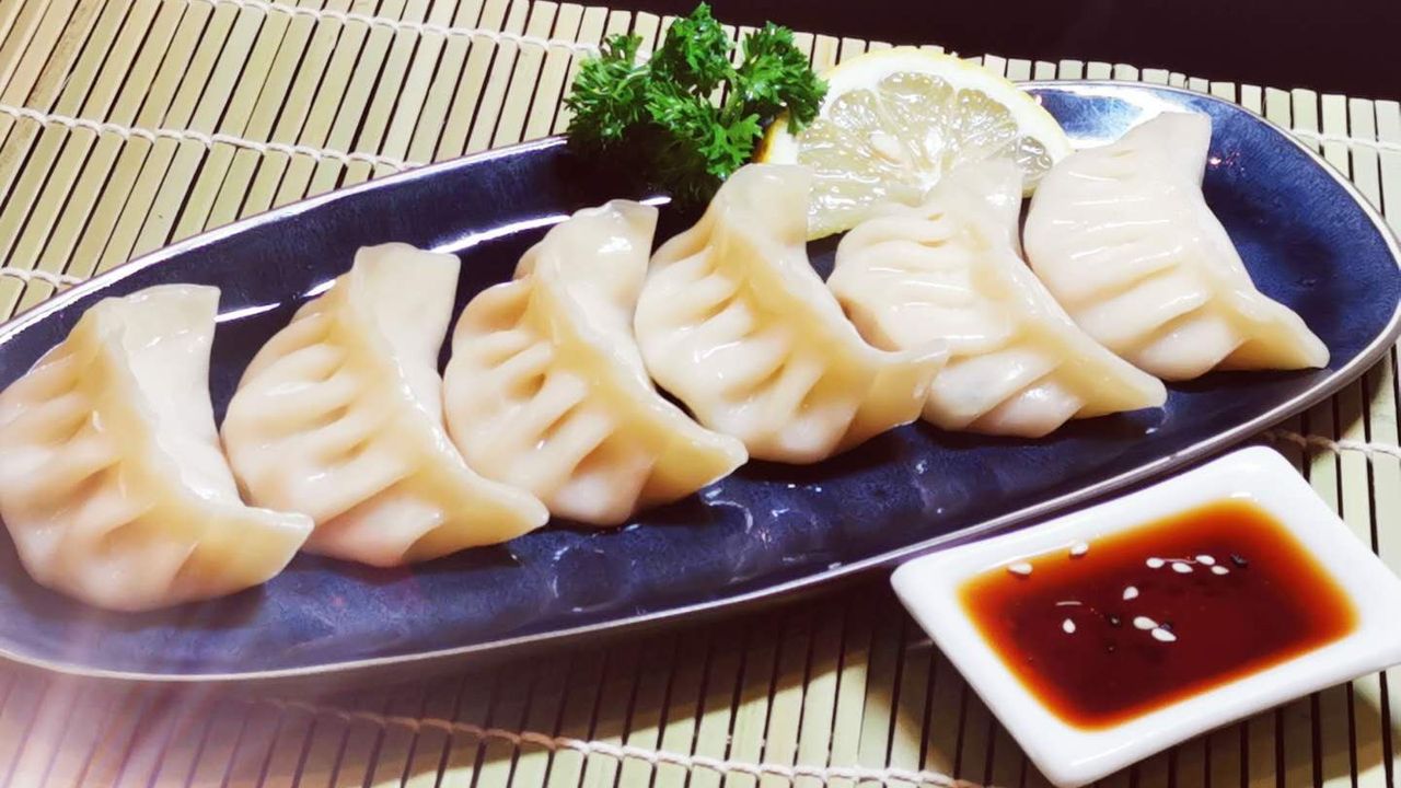 8. Pork Dumpling (6) / 肉饺子