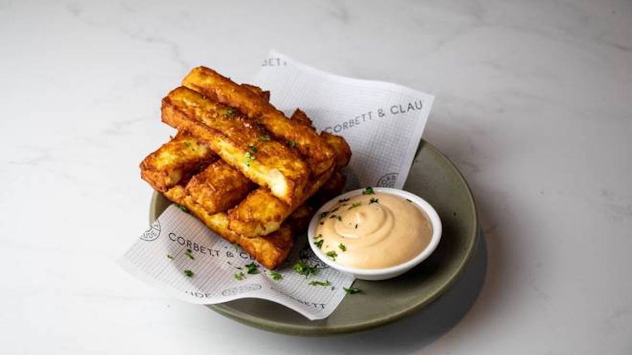 Halloumi Chips