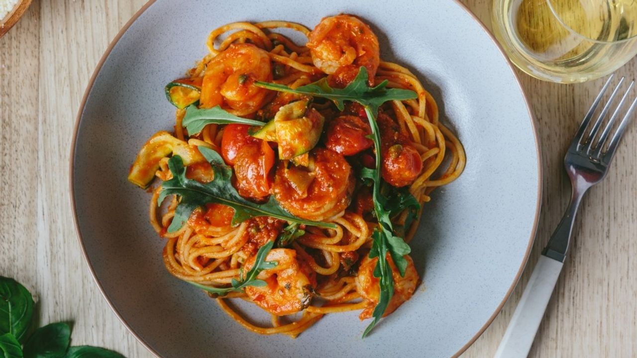 Garlic Prawn Spaghetti