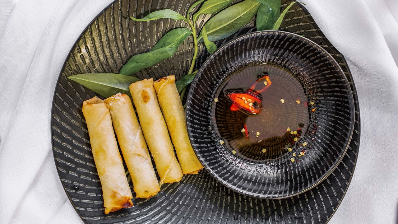 Spring Rolls with Pork & Chicken