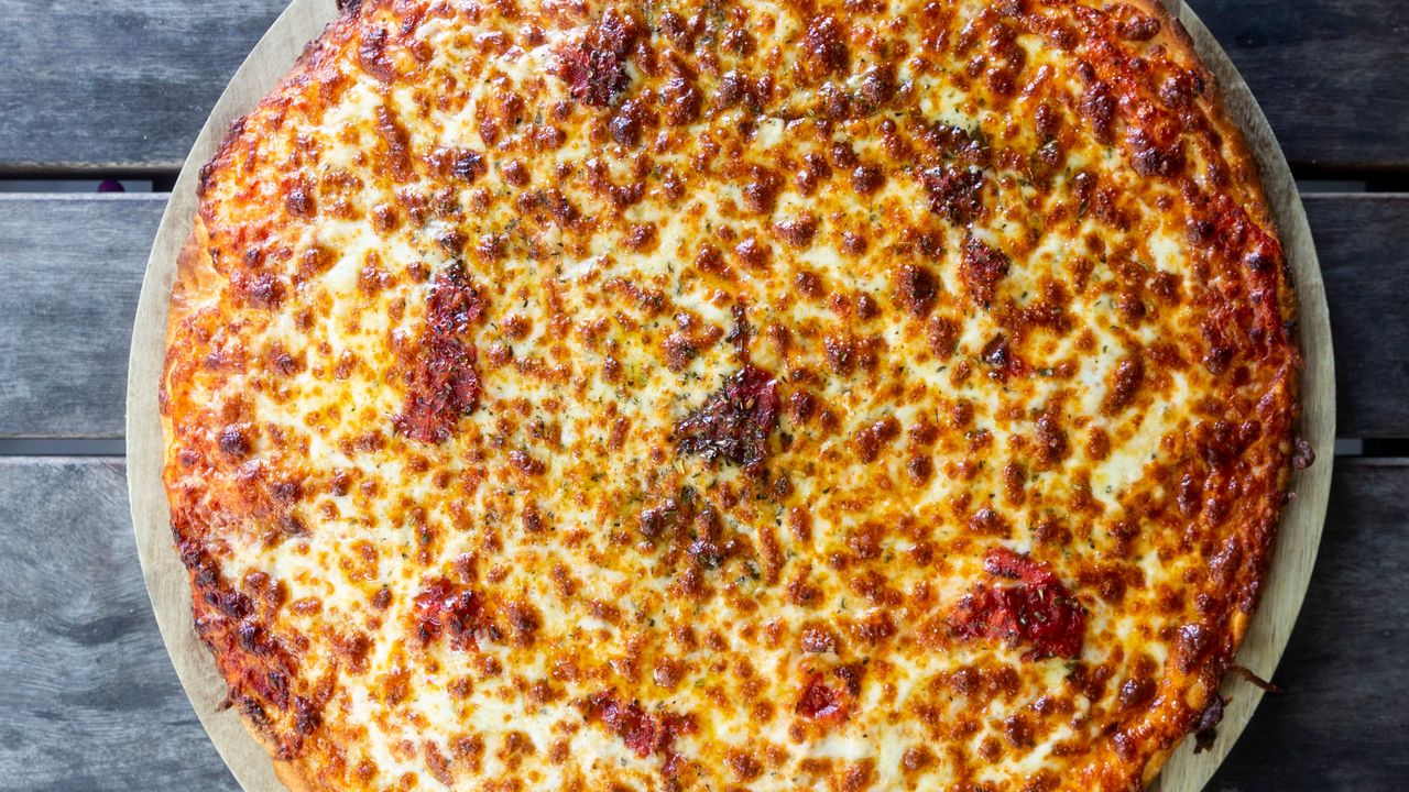 Margherita Pizza Family Size