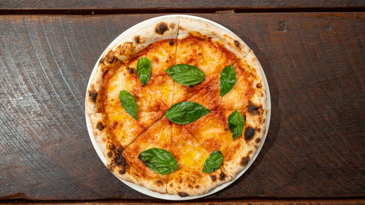 Pizze Margherita (V)