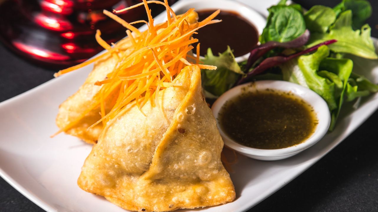 Vegetable Samosas (Contains Gluten)