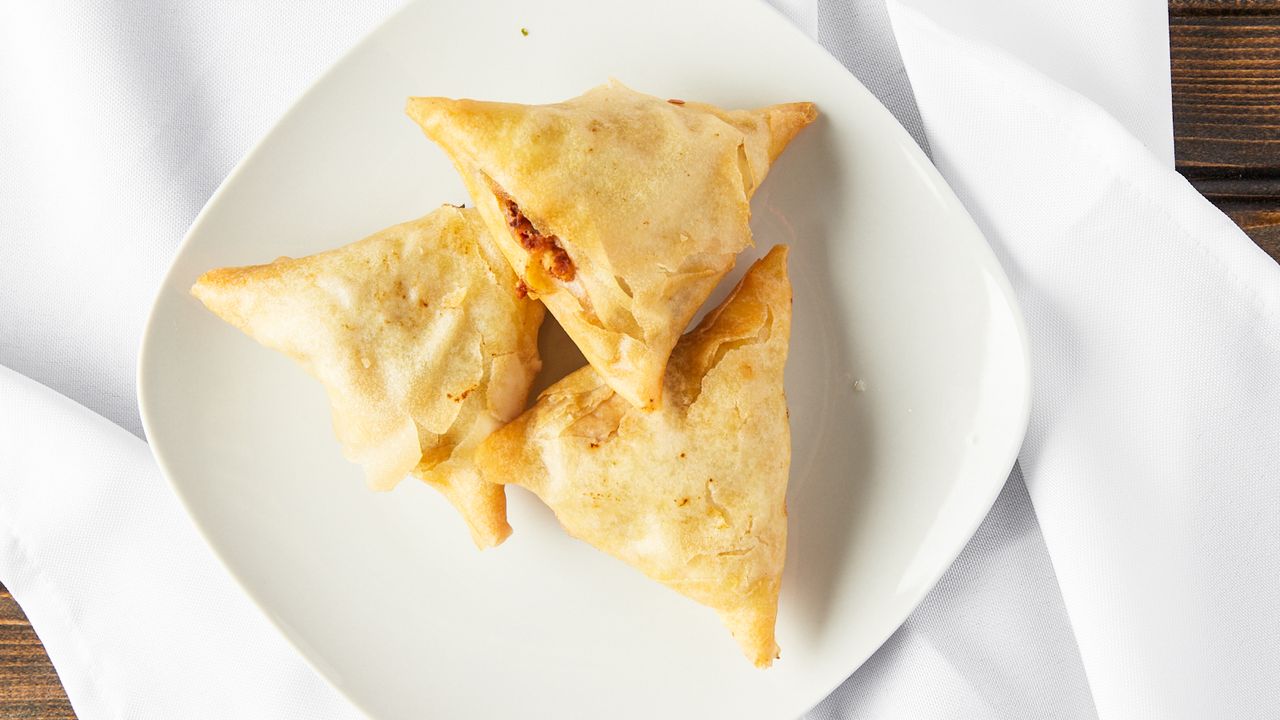 Vegetable Samosa (4 Pcs)
