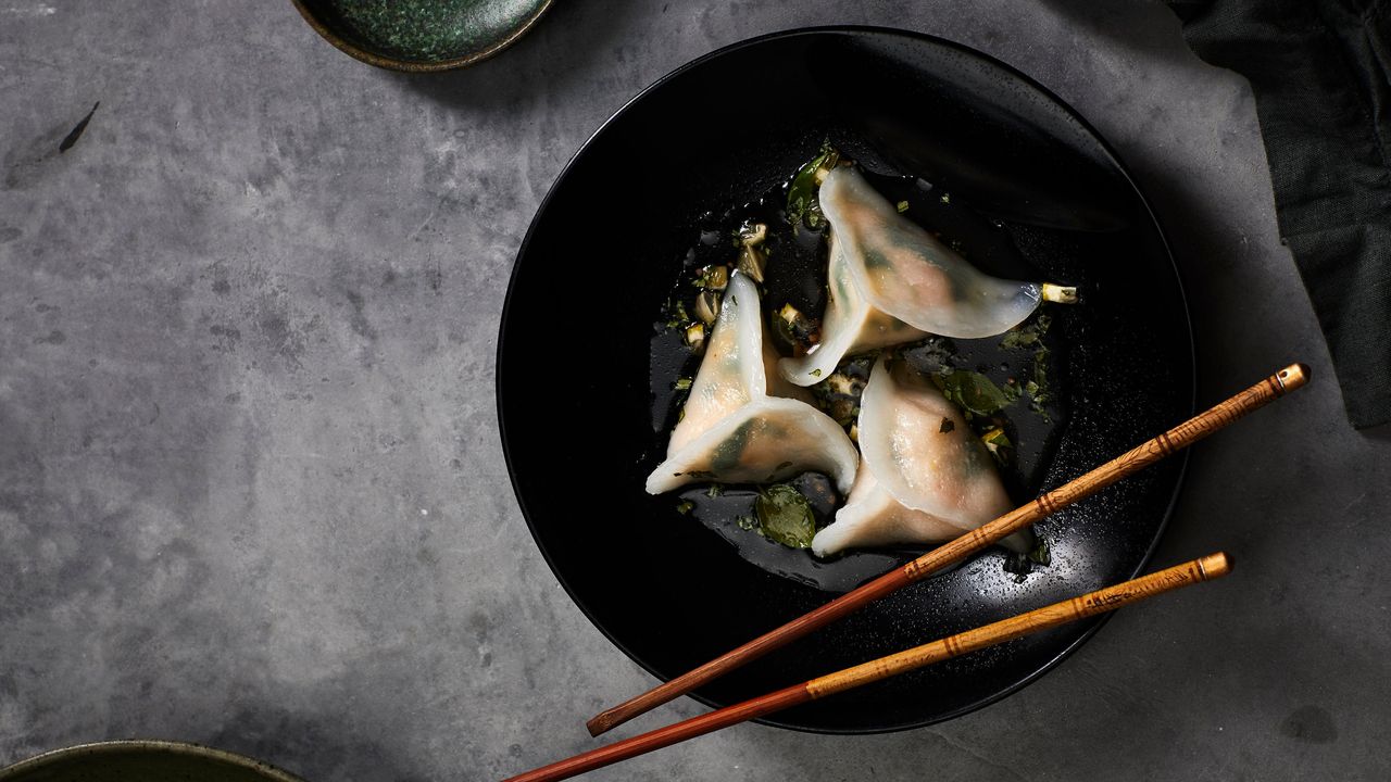 Prawn, Spinach & Basil Dumplings (3)
