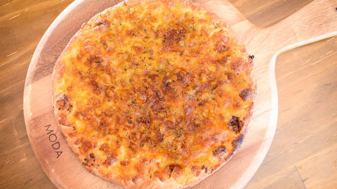 Garlic Pizza
