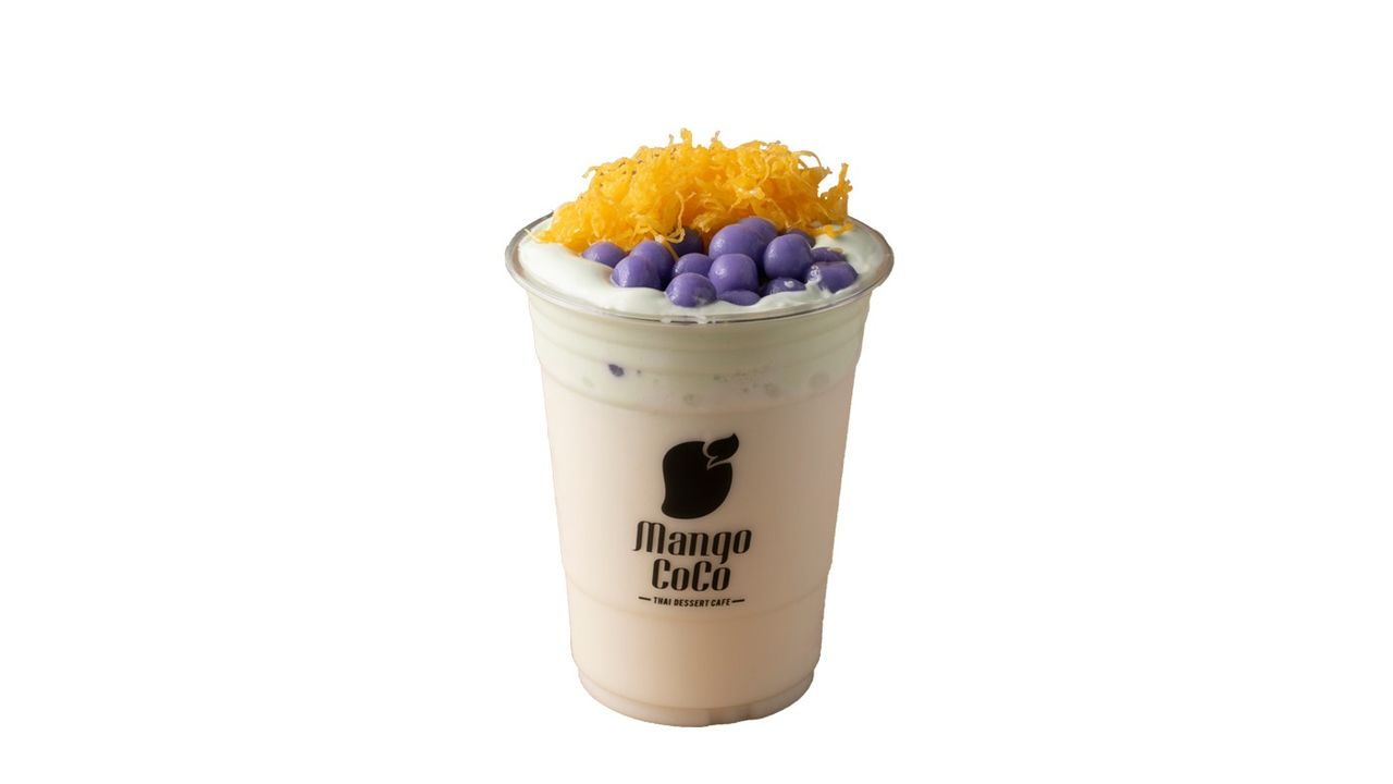 Foithong Pandan Coconut Smoothie with Taro Balls