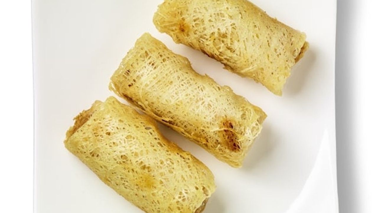 Seafood Spring Rolls (1191 kJ)
